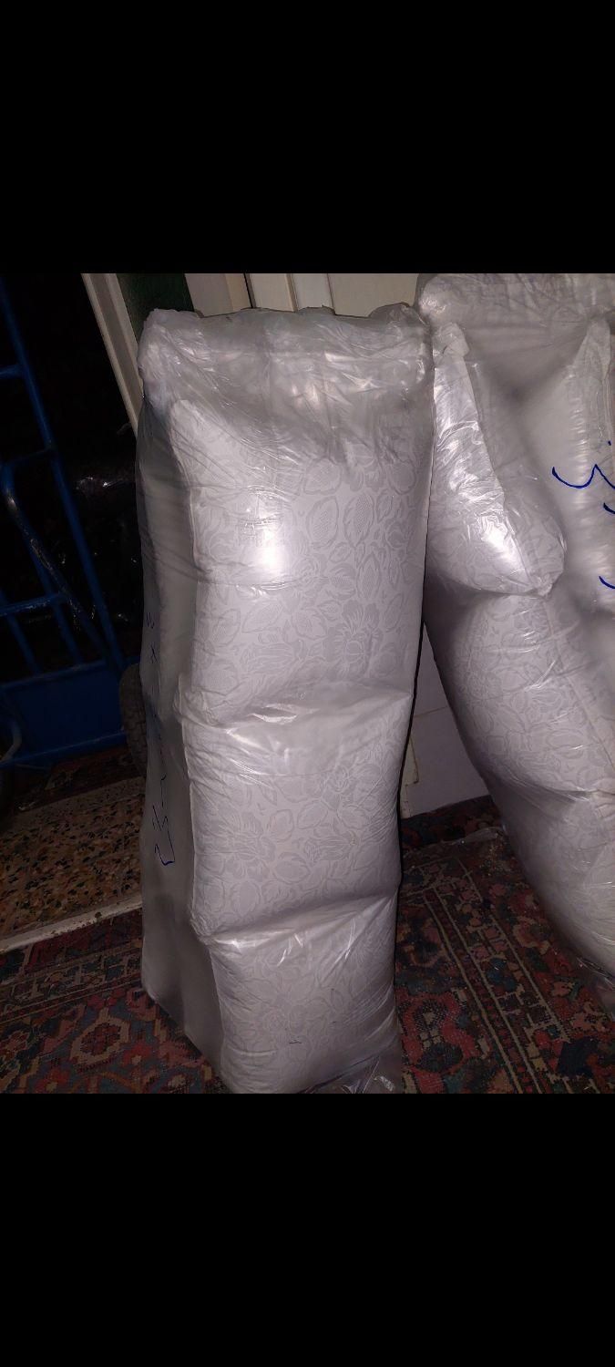 کوسن|مبلمان خانگی و میز عسلی|اصفهان, امامزاده اسماعیل|دیوار