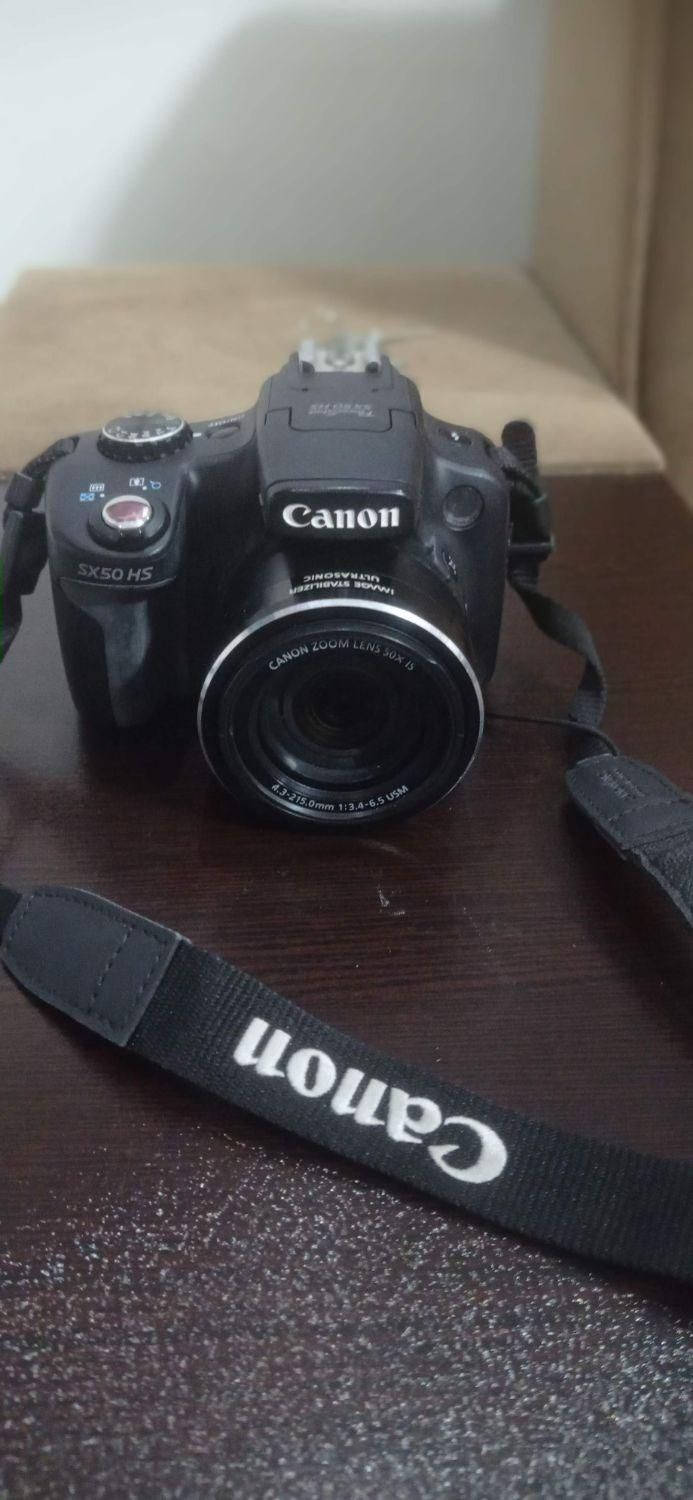 دوربین عکاسی Canon sx50|دوربین عکاسی و فیلم‌برداری|رشت, گلسار|دیوار