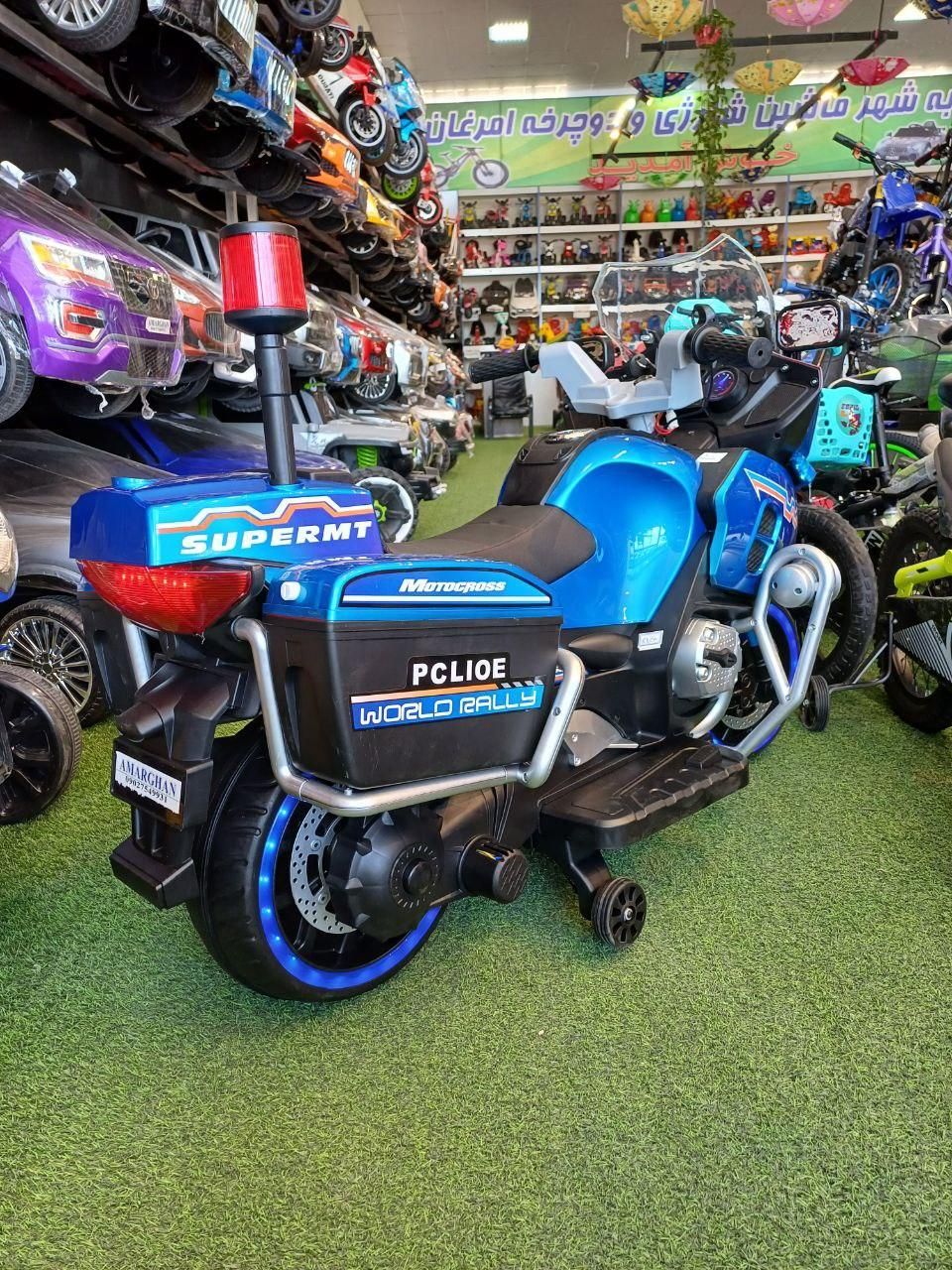 موتورشارژی پلیس policeرنگ متالیک باکس دار|اسباب‌بازی بچه|مشهد, توس (بلوار توس)|دیوار