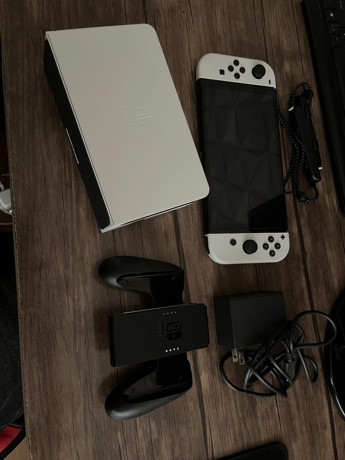 کنسول بازی نینتدو سوییچ Nintendo Switch مدل OLED|کنسول، بازی ویدئویی و آنلاین|تهران, نارمک|دیوار