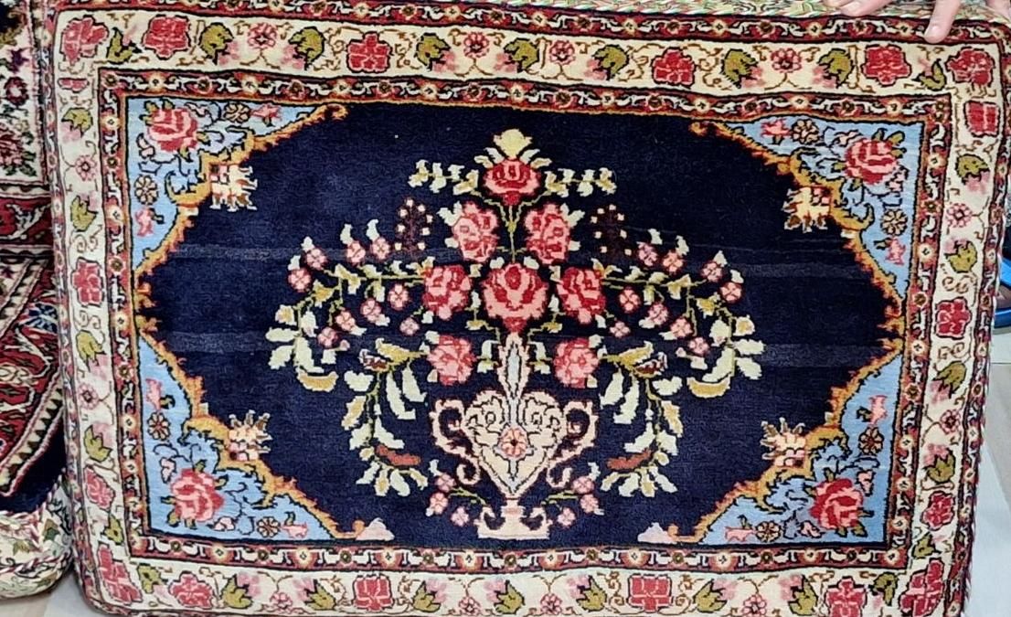 پشتی دستباف|پشتی|سنندج, |دیوار