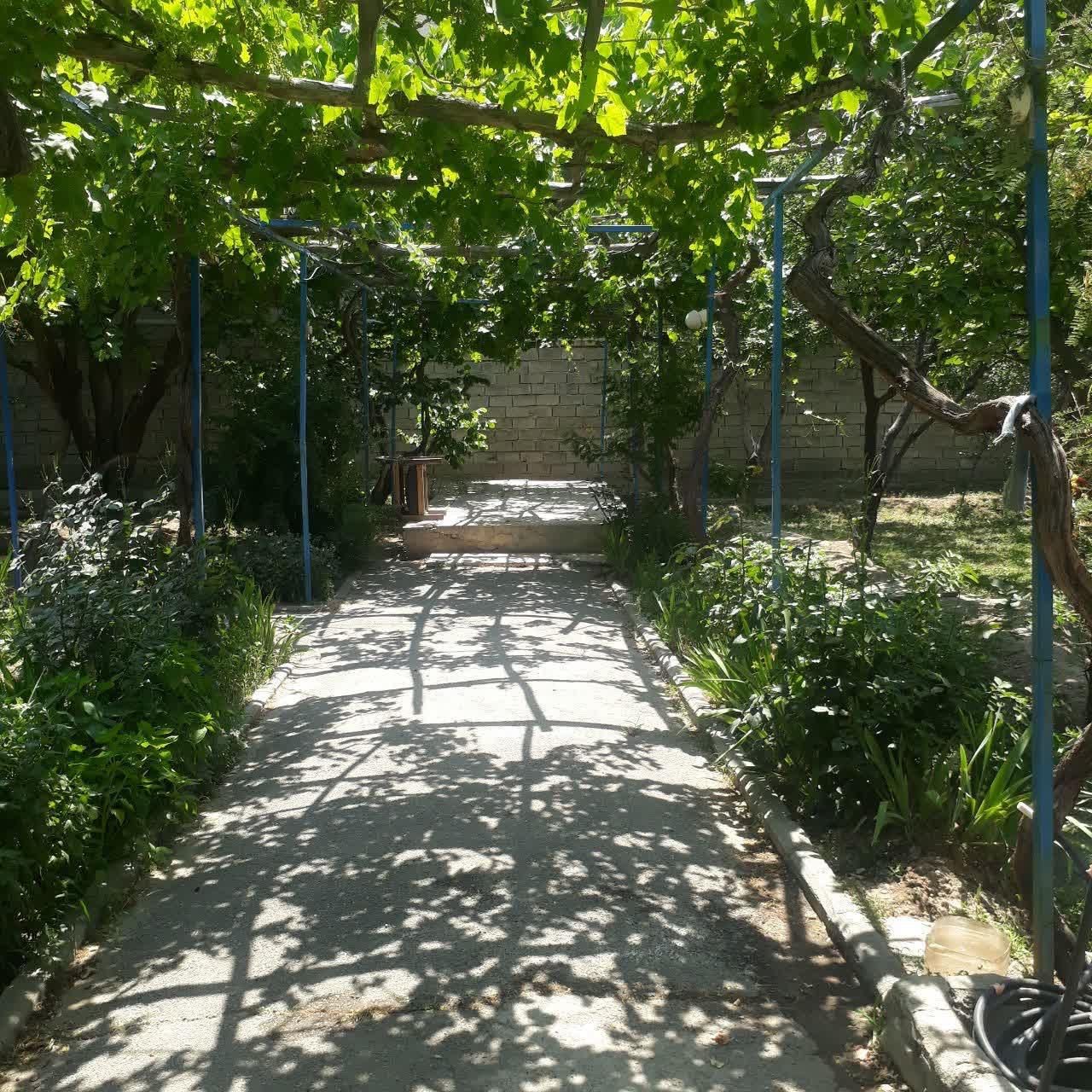 باغ ویلا،شهرک نازفردیس،۴۰۰۰متر،مناسب هرگونه کاربری|فروش خانه و ویلا|فردیس, |دیوار