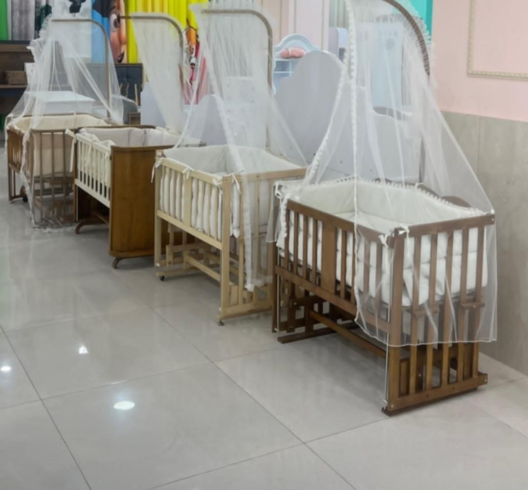 تخت فروشی جشنواره ای|تخت و صندلی بچه|رشت, بازار|دیوار