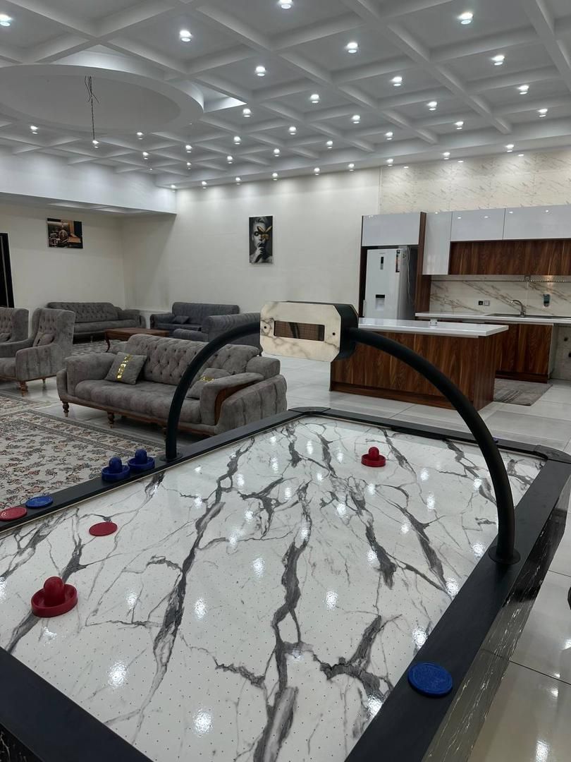 اجاره عمارت فول گیم استخر جکوزی دار|اجارهٔ کوتاه‌مدت ویلا و باغ|تهران, تهرانسر شرقی|دیوار