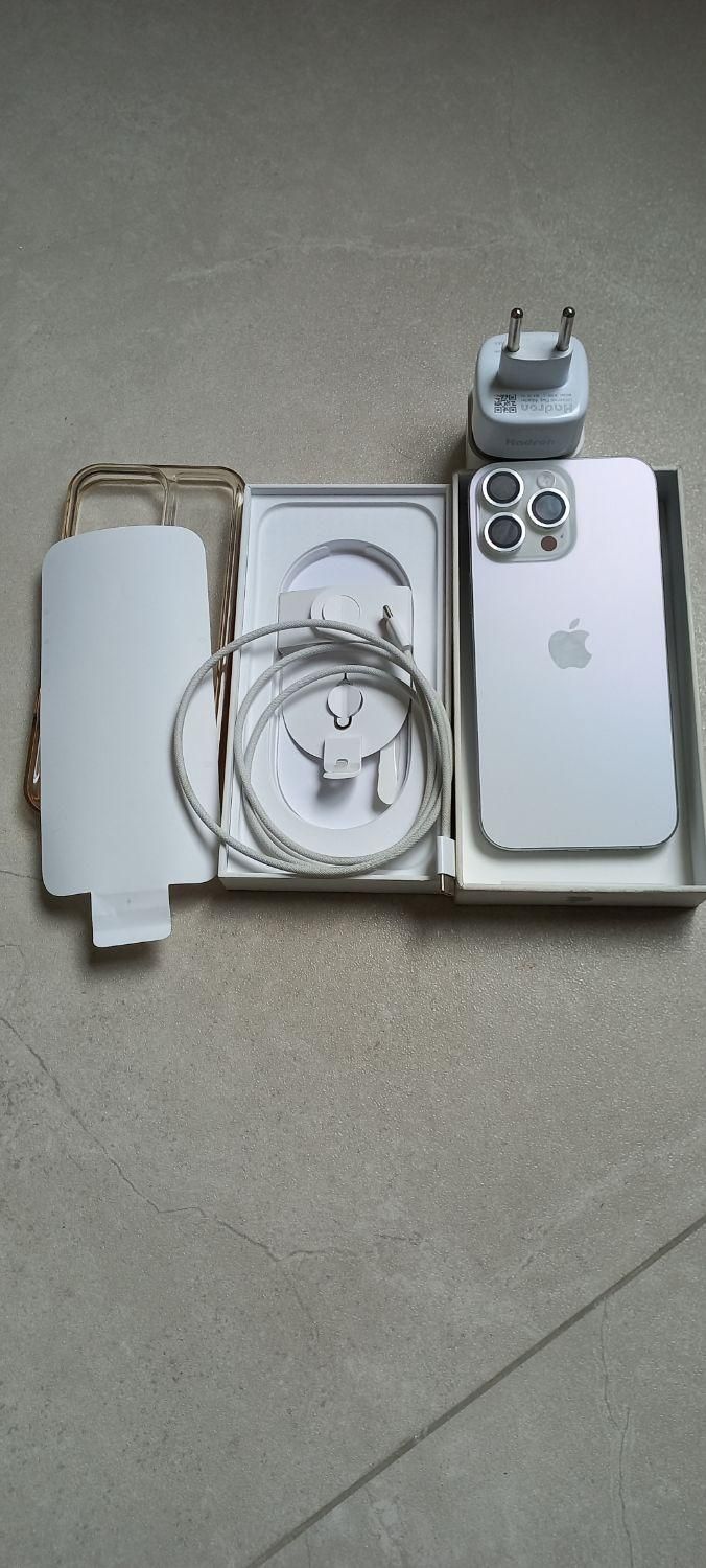 اپل iPhone 16 Pro Max با حافظهٔ ۲۵۶ گیگابایت|موبایل|رامسر, |دیوار