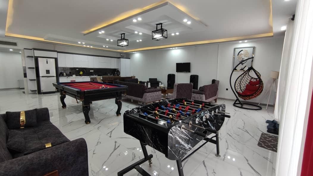 اجاره باغ ویلا شیک و مدرن /روزانه/ سالیانه|اجارهٔ کوتاهمدت ویلا و باغ|کرج, برغان|دیوار