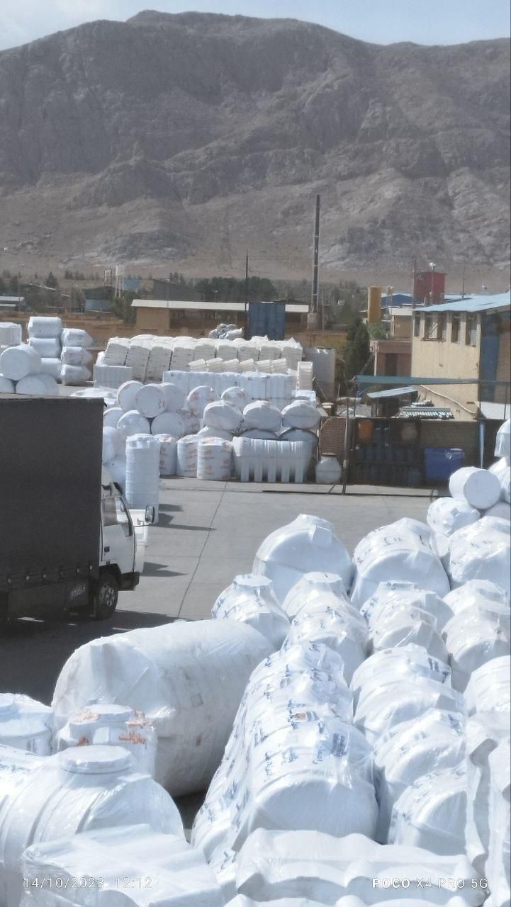 تانکر مکعبی عمودی|مصالح و تجهیزات ساختمان|رشت, نخودچر|دیوار