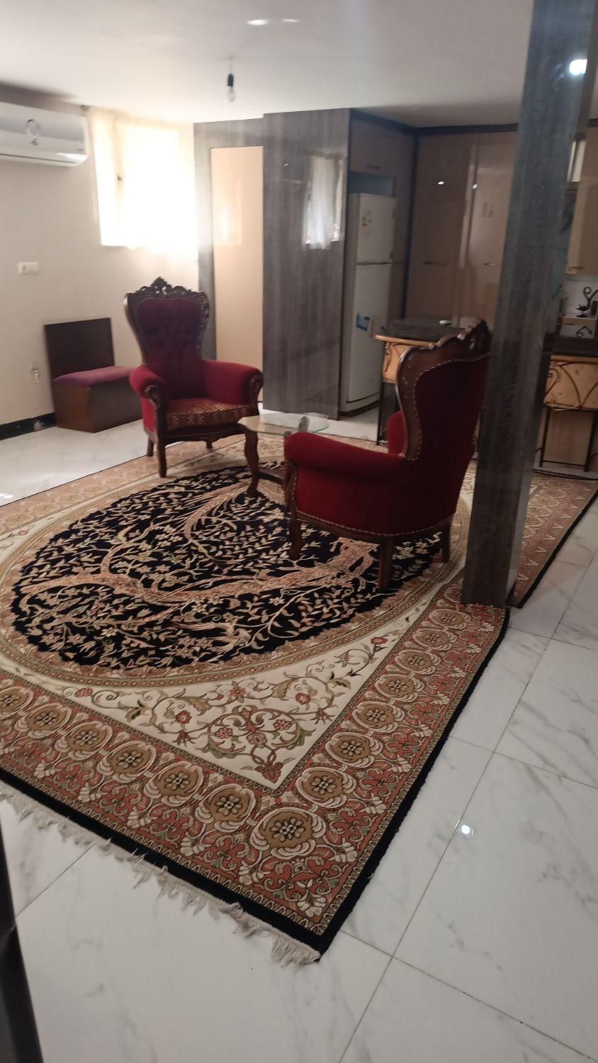 اجاره روزانهآپارتمان ۱۲۰ متری در احمدآباد|اجارهٔ کوتاه‌مدت آپارتمان و سوئیت|اصفهان, احمدآباد|دیوار