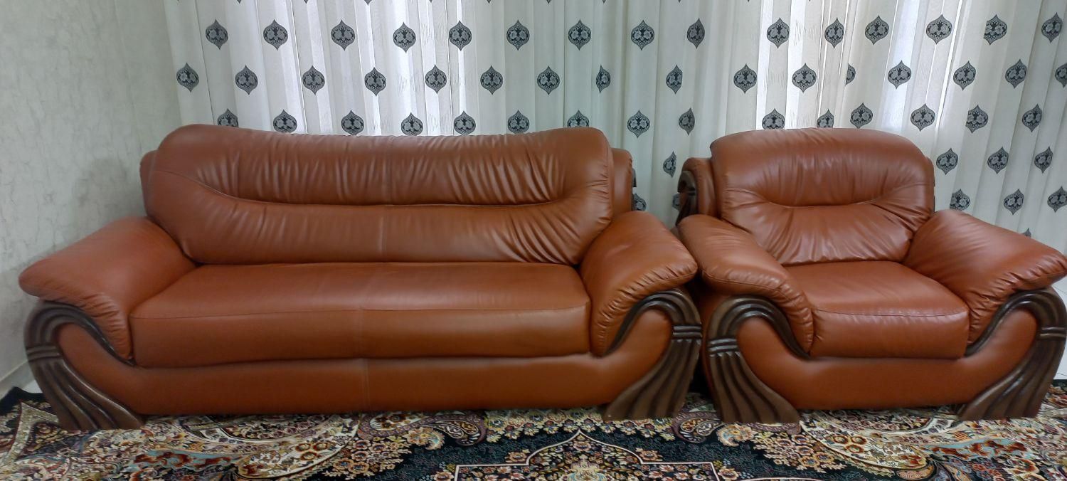 یک سرویس مبلمان هفت نفره با یک جلو مبلی|مبلمان خانگی و میز عسلی|تهران, ابوذر (منطقه ۱۵)|دیوار