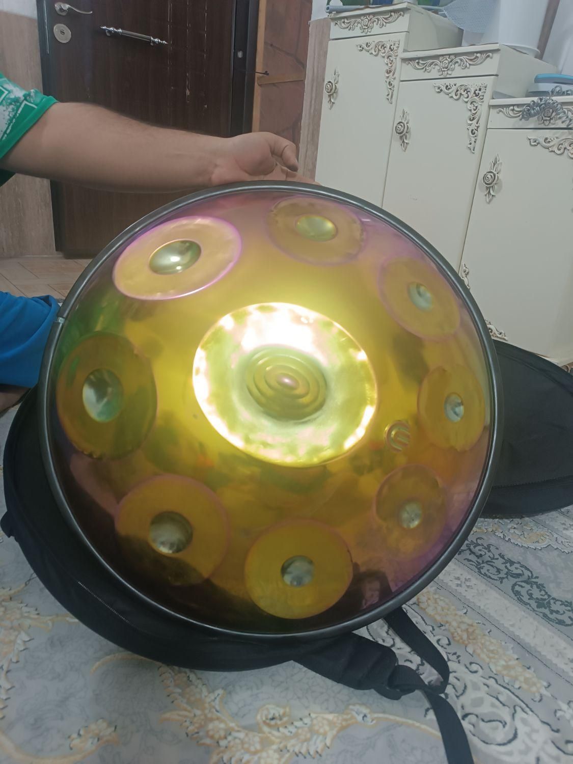 هنگ درام نو نو|درام و پرکاشن|کرج, کلاک بالا|دیوار
