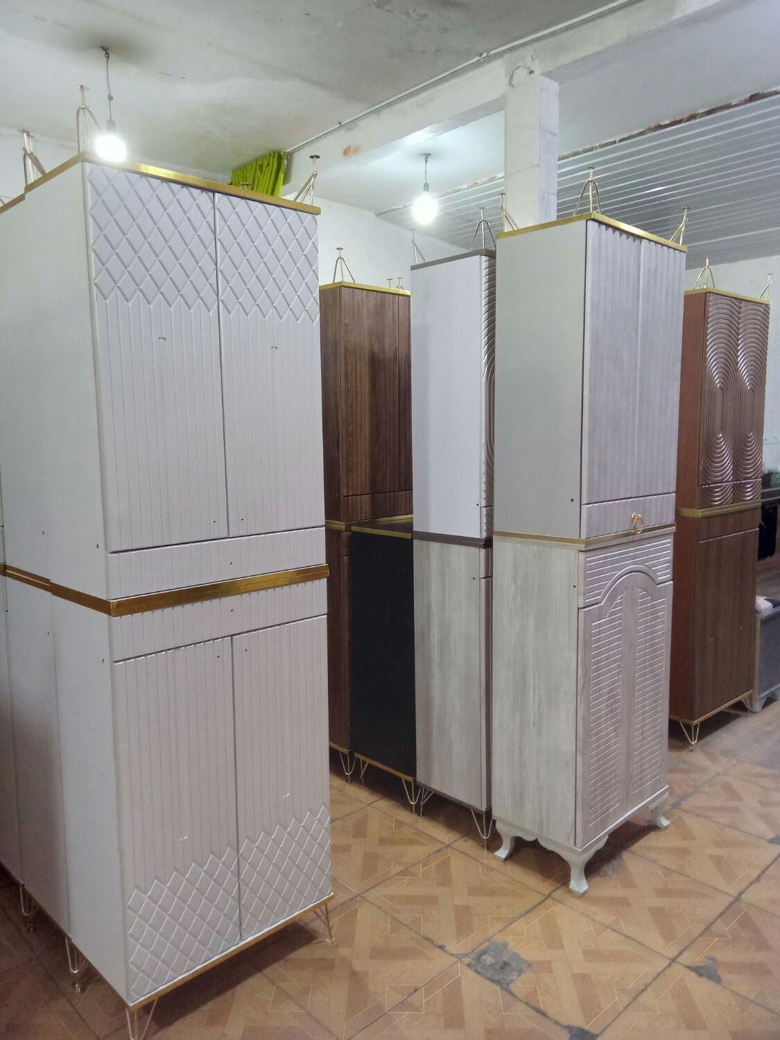 جاکفشی دو درب پایه فلزی|جاکفشی، کمد، دراور|کرج, خرمدشت|دیوار