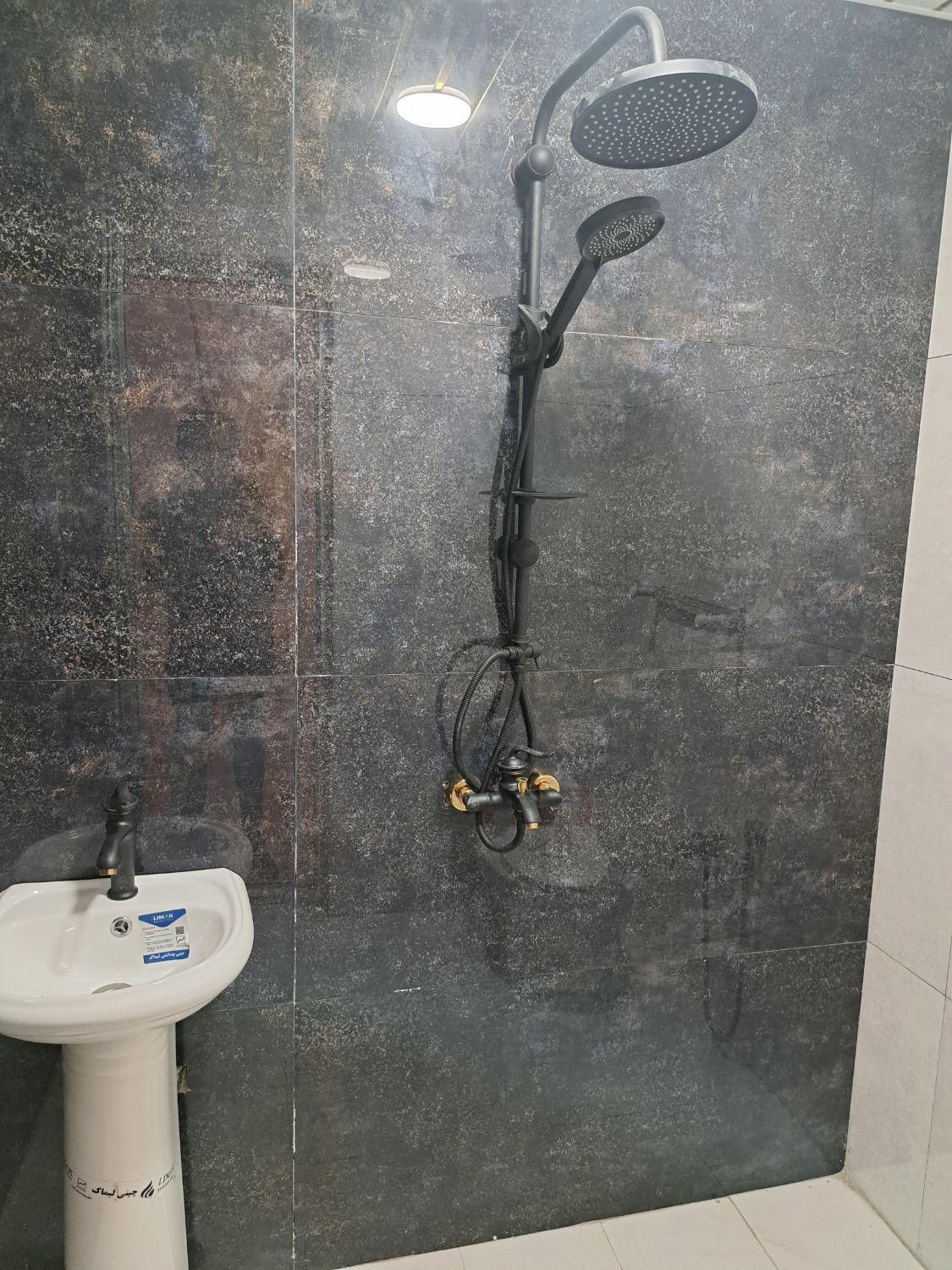 فروش خانه ویلایی ۱۰۰ متری ۲ خوابه املاک معلم|فروش خانه و ویلا|خشکبیجار, |دیوار