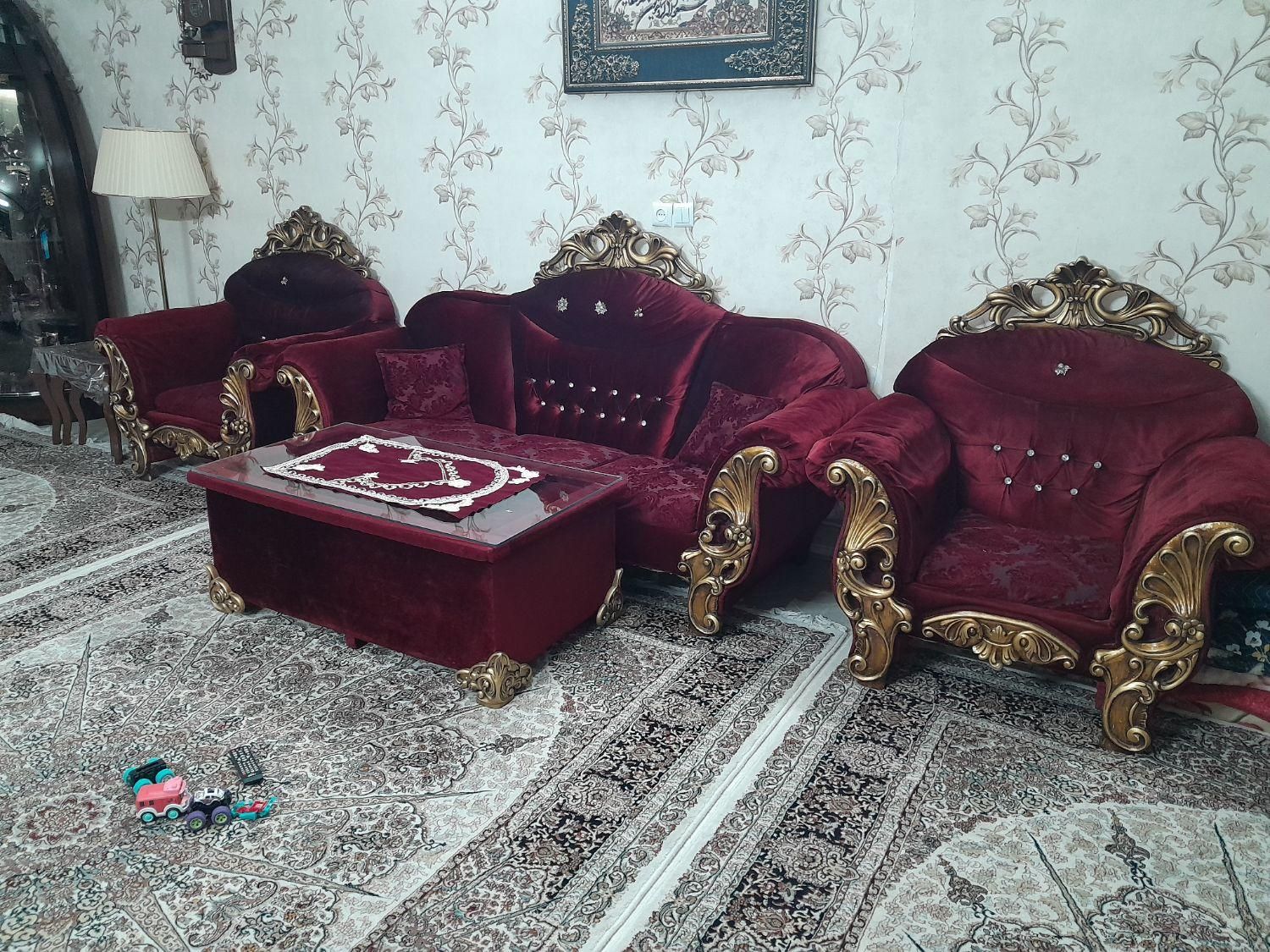 مبل|مبلمان خانگی و میز عسلی|مشهد, انقلاب|دیوار