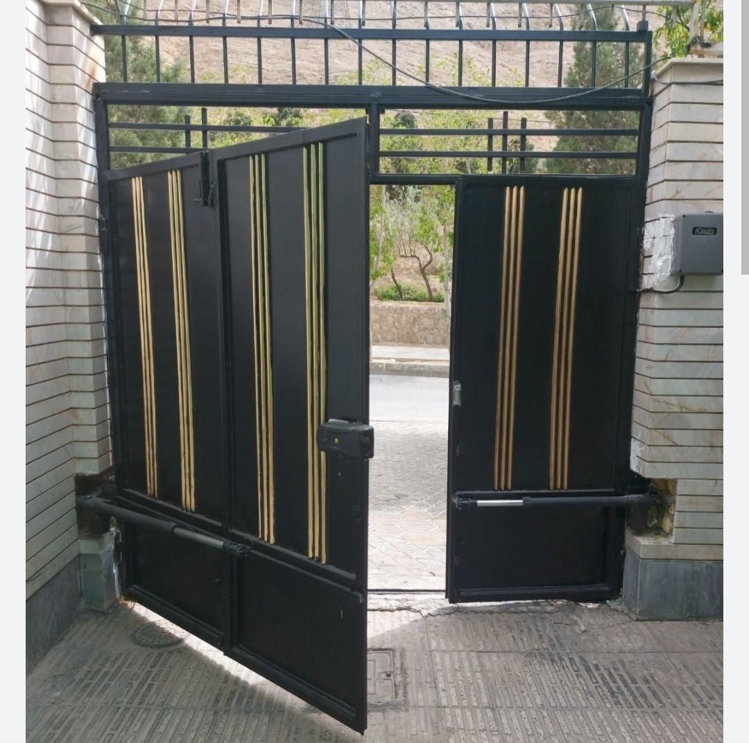 جک درب پارکینگی امروز نصب و شش ماه بعد تسویه|مصالح و تجهیزات ساختمان|سبزوار, رباط|دیوار