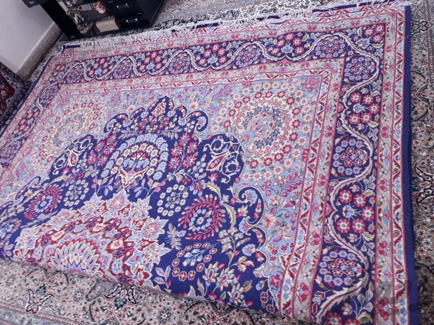 فرش دستباف کرمان کاملا سالم و نو، خوش نقشه|فرش|تهران, مینا|دیوار