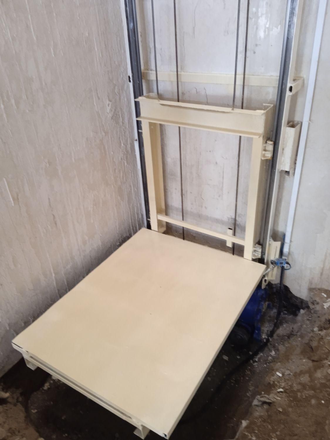 نصب بالابر نفربرخانگی کالابرویلچربرتعمیرات اگزوزفن|خدمات پیشه و مهارت|مشهد, کوشش|دیوار