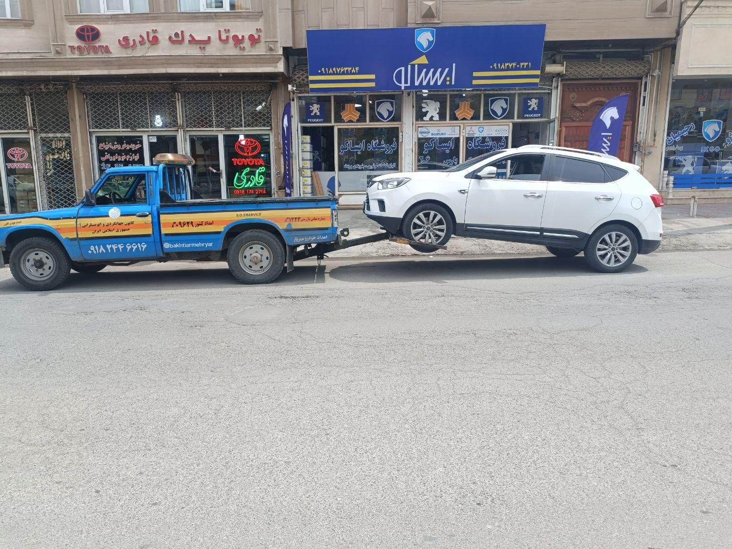 امداد خودرو یدک کش خودروبرجرثقیل24ساعته|خدمات حمل و نقل|سقز, |دیوار