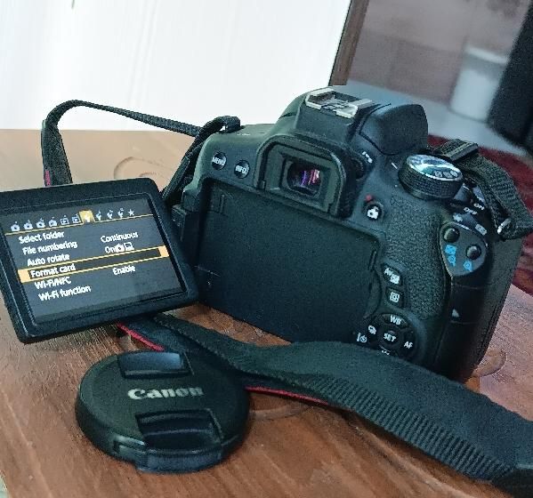 کنون Canon 750D کاملا نو بالنز۱۸.۵۵|دوربین عکاسی و فیلم‌برداری|تهران, مخصوص|دیوار