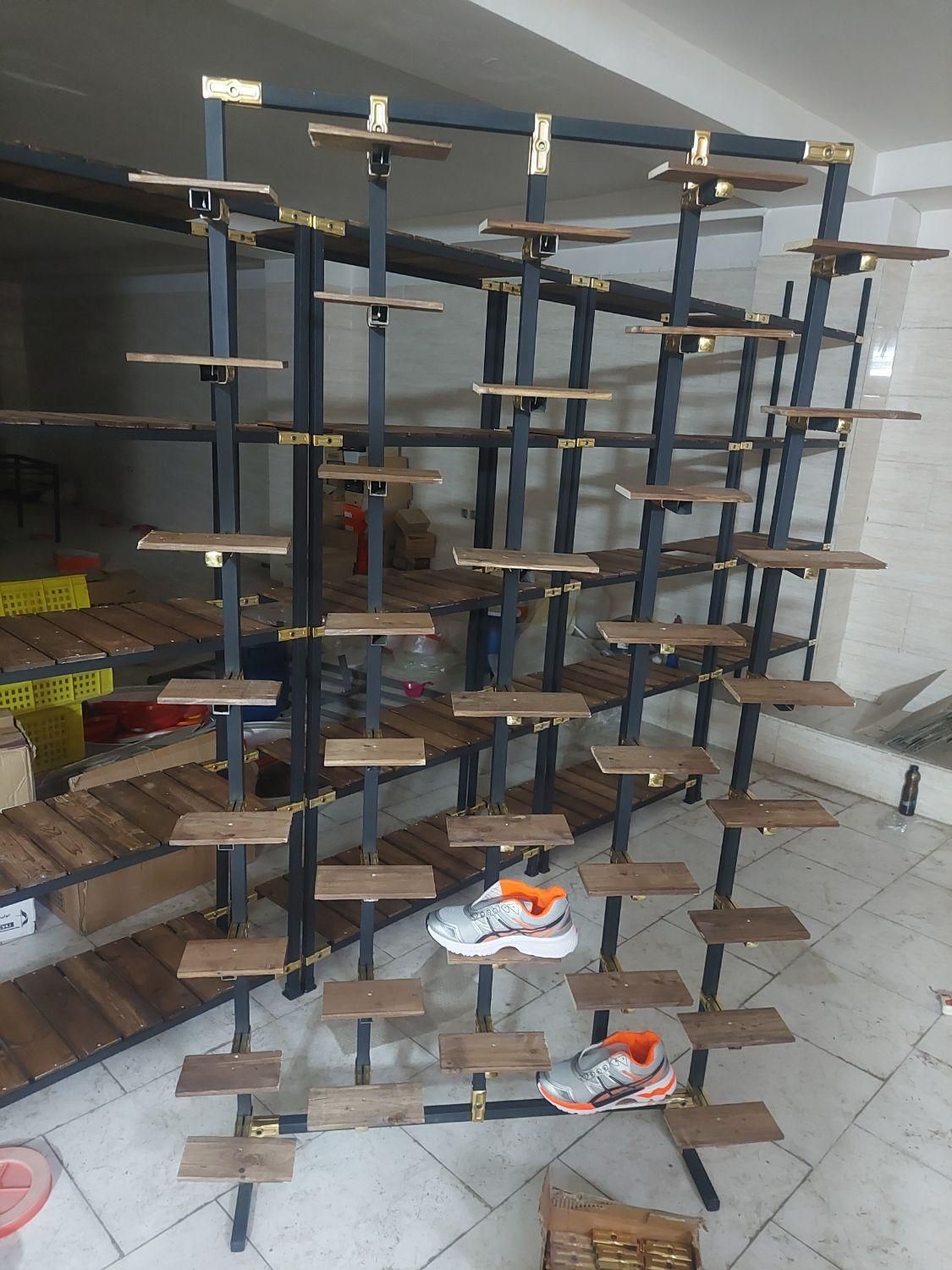 ساخت انواع رگال و قفسه چوب فلز|فروشگاه و مغازه|کرج, حصارک بالا|دیوار