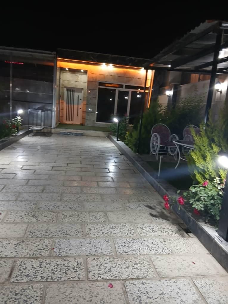 اجاره باغ ویلا400متری استخر سرپوشیده|اجارهٔ کوتاه‌مدت ویلا و باغ|هشتگرد, |دیوار