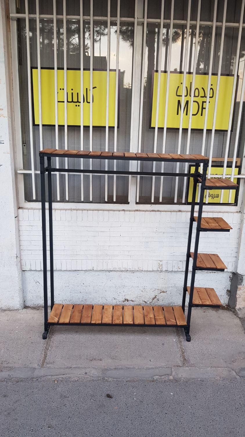 رگال آویز لباس و طبقه دار|فروشگاه و مغازه|شاهینشهر, |دیوار