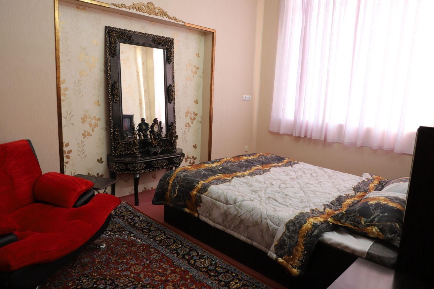 اولین مهمانپذیرممتاز *** مخصوص خانواده|اجارهٔ کوتاهمدت آپارتمان و سوئیت|زنجان, |دیوار