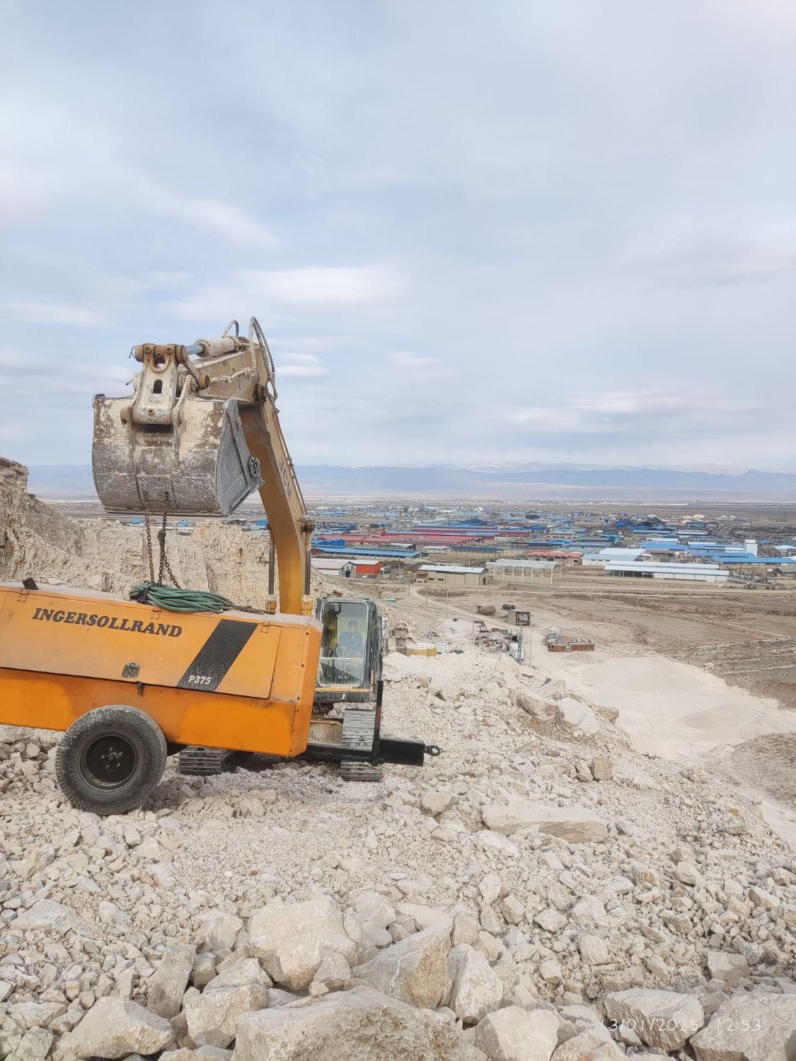 کمپرسور باد دیزل|ماشینآلات صنعتی|مشهد, خین عرب|دیوار