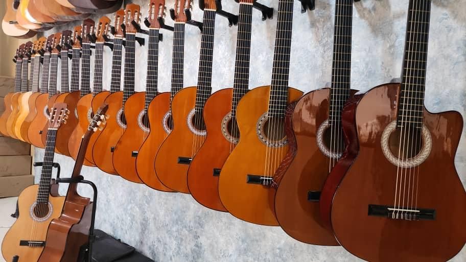 فروش گیتار عمده|گیتار، بیس، امپلیفایر|تبریز, |دیوار