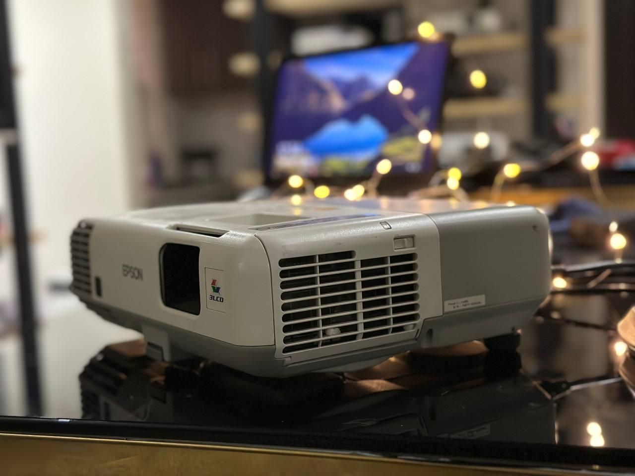 ویدئو پروژکتور EPSON 95|تلویزیون و پروژکتور|قم, سالاریه|دیوار