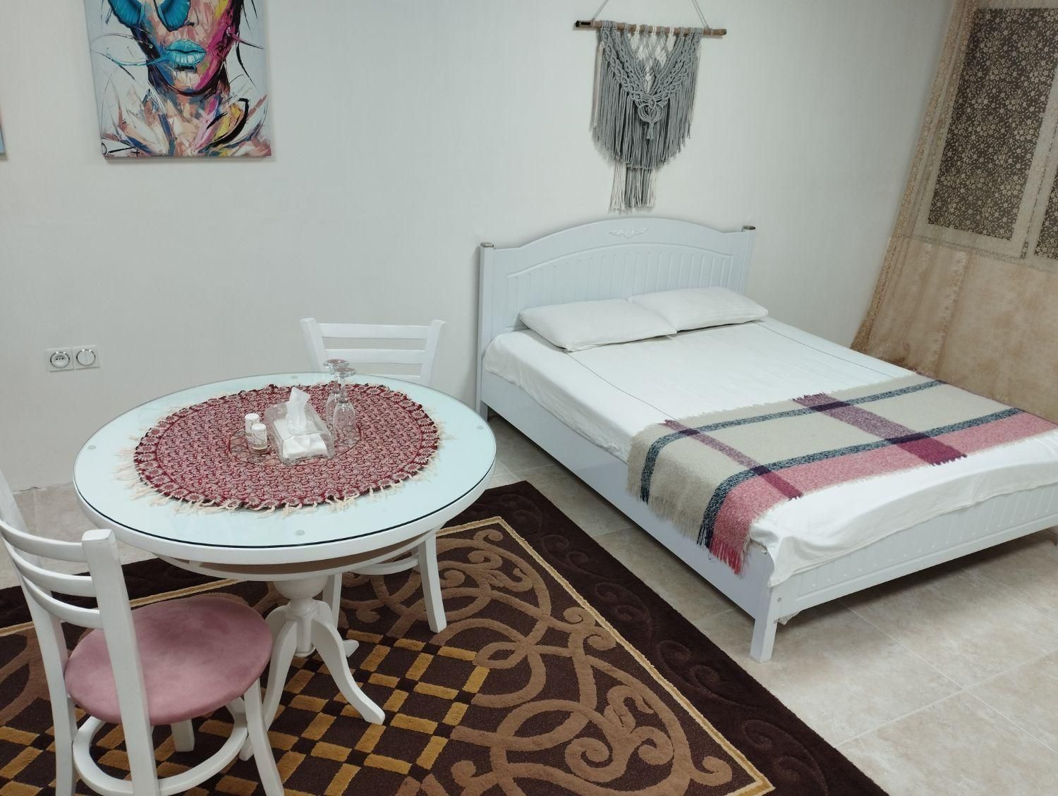 اجاره روزانه سوییت محلات|اجارهٔ کوتاهمدت آپارتمان و سوئیت|محلات, |دیوار