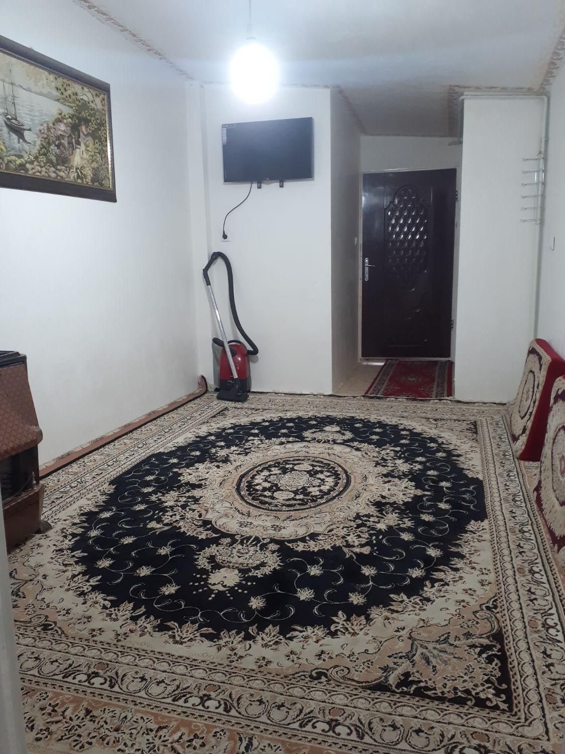 سوییت ویلایی+پارکینگ در ملایرشبانه روزی بامجوزرسمی|اجارهٔ کوتاه‌مدت آپارتمان و سوئیت|ملایر, |دیوار