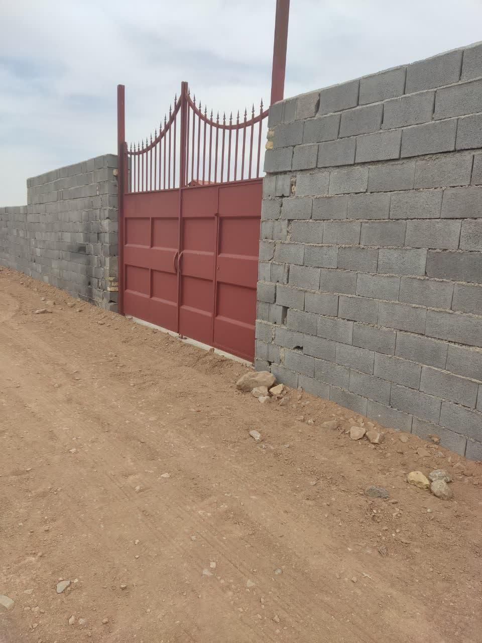 چهاردیواری باغی۵۰۰متر هتن آباد روبروی قهجاورستان|فروش زمین و ملک کلنگی|اصفهان, قلعه نو|دیوار