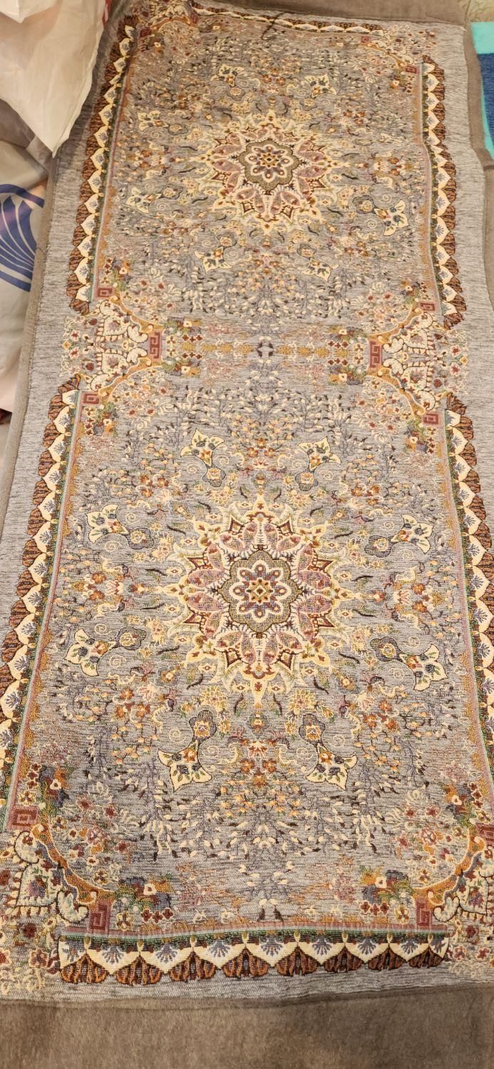 کناره نمدی  ( طرح خورشیدی )در چهار ر‌نگ|فرش|کرمان, |دیوار