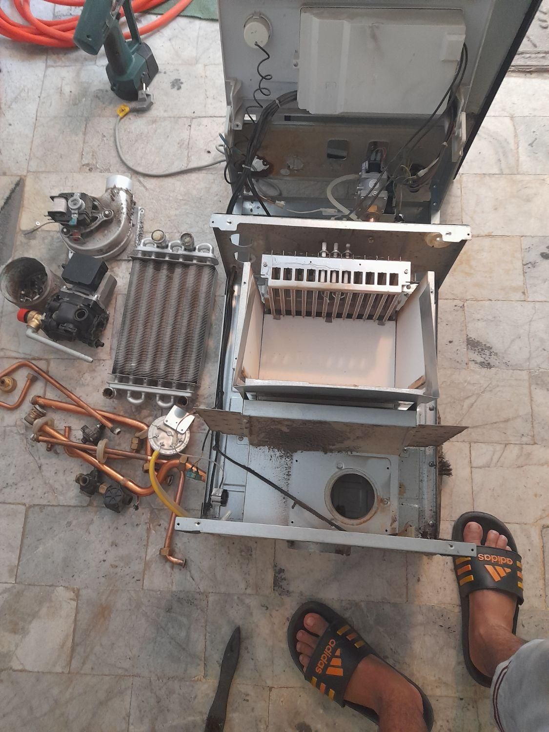 پکیج آبگرمکن در اندیشه و حومه تعمیر نصب و فروش|آبگرمکن، پکیج، شوفاژ|اندیشه, اندیشه فاز ۱|دیوار