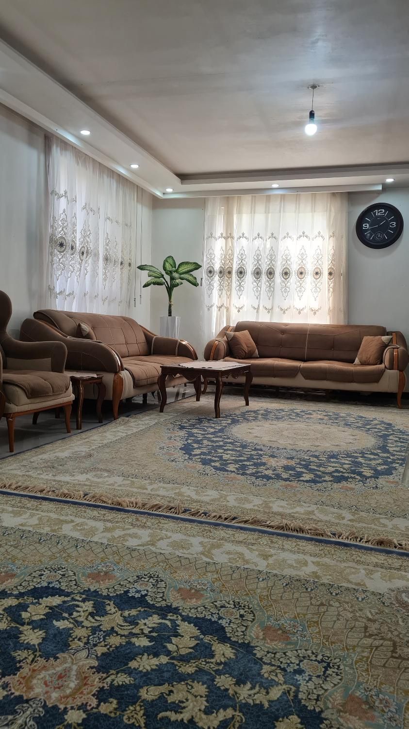 اجاره آپارتمان مبله هفته/ماهانه(چهارراه برق)|اجارهٔ کوتاه‌مدت آپارتمان و سوئیت|مشهد, طلاب|دیوار