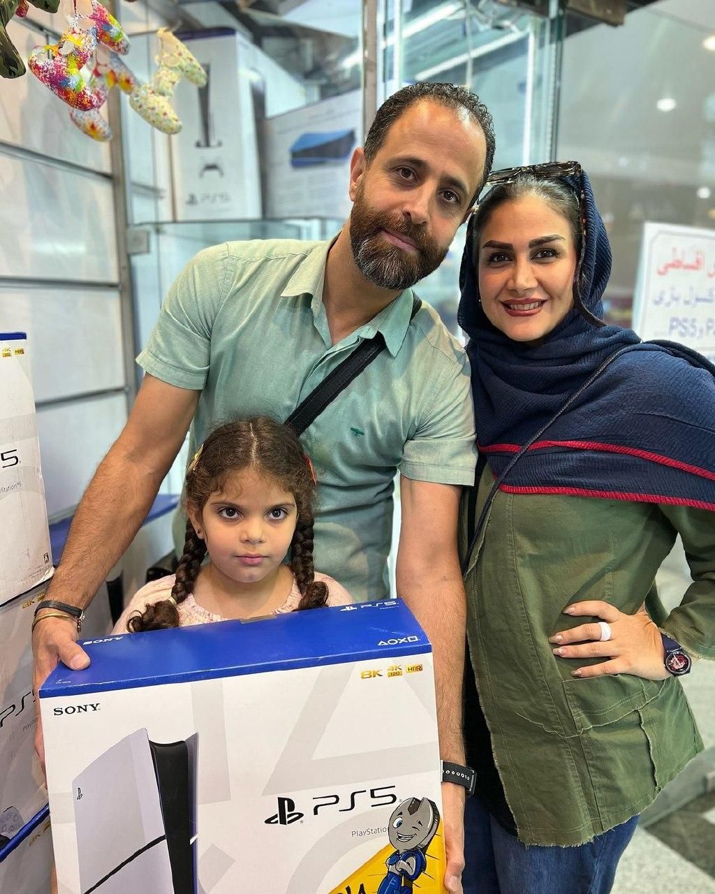 کنسول بازی PS5 اسلیم بدون چک ضامن پیش پرداخت PS4|کنسول، بازی ویدئویی و آنلاین|تهران, شهرک غرب|دیوار