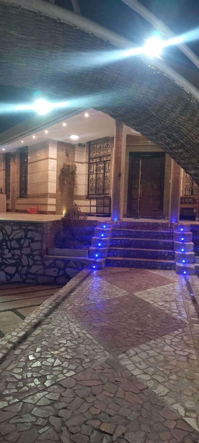اجاره ویلا روزانه|اجارهٔ کوتاه‌مدت ویلا و باغ|تفت, |دیوار