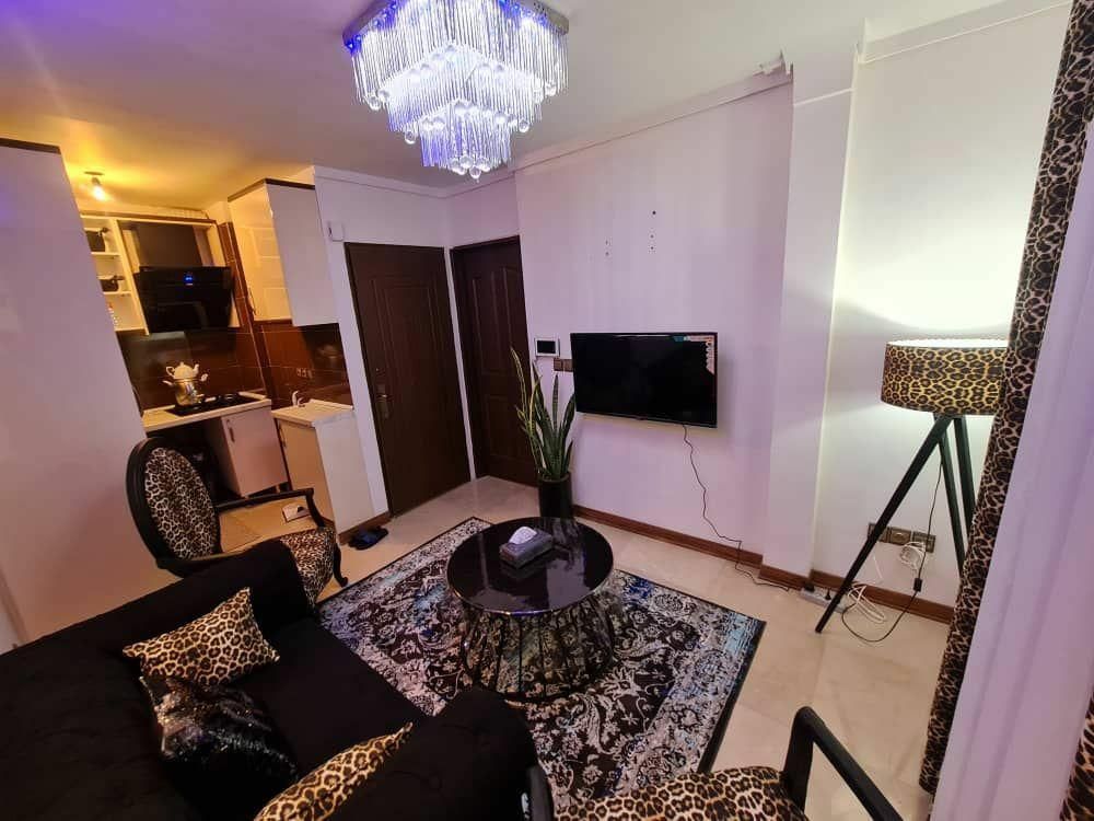 اندرزگو ۴۵متری شیک آماده تحویل|اجارهٔ کوتاه‌مدت آپارتمان و سوئیت|تهران, قیطریه|دیوار