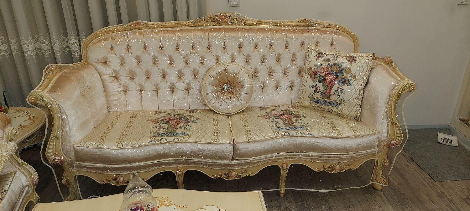 پیراهن مبل تشریفات|مبلمان خانگی و میز عسلی|خمین, |دیوار