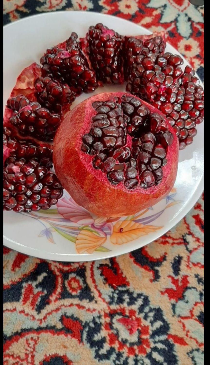نهال انار دانه سیاه اصل|خدمات باغبانی و درختکاری|تهران, دریاچه شهدای خلیج فارس|دیوار