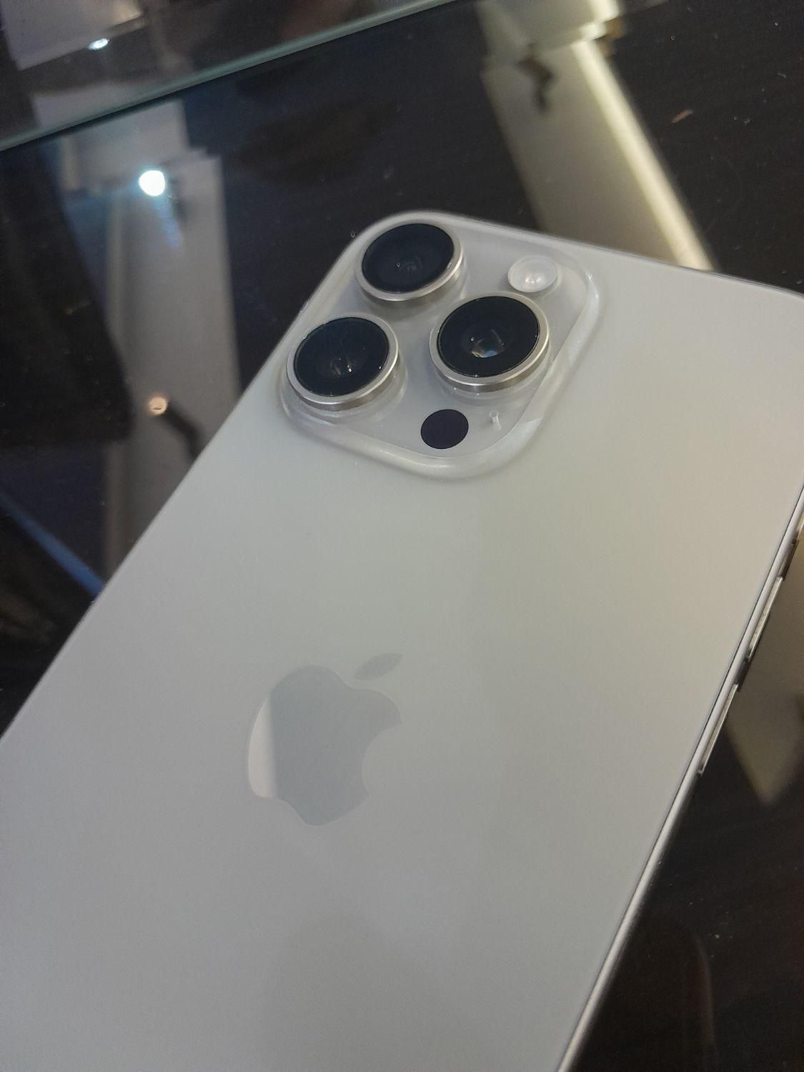 اپل iPhone 15 Pro Max با حافظهٔ ۲۵۶ گیگابایت|موبایل|قم, هنرستان|دیوار