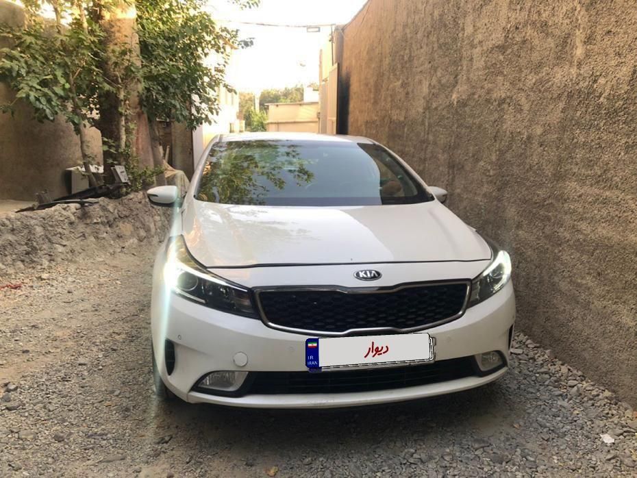 کیا سراتو اتوماتیک 2000cc، مدل ۲۰۱۶|خودرو سواری و وانت|تهران, چیتگر|دیوار