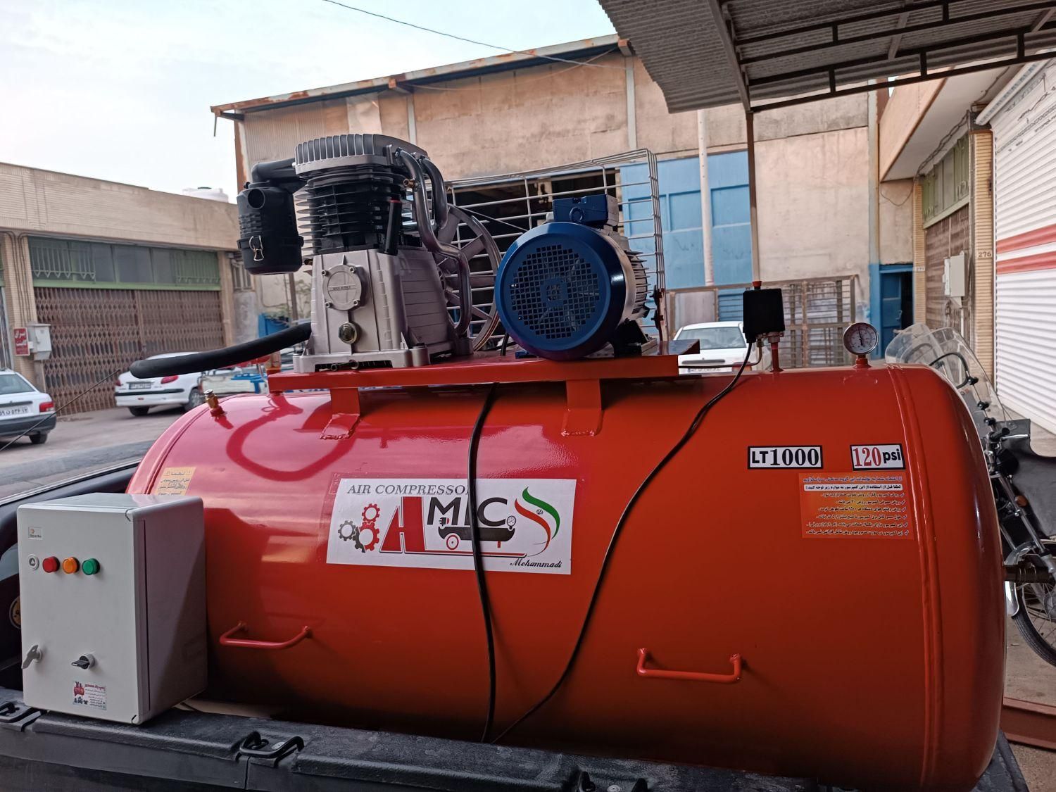 پمپ باد ۱۰۰۰لیتری ایتالیایی|ماشینآلات صنعتی|اصفهان, لاله|دیوار