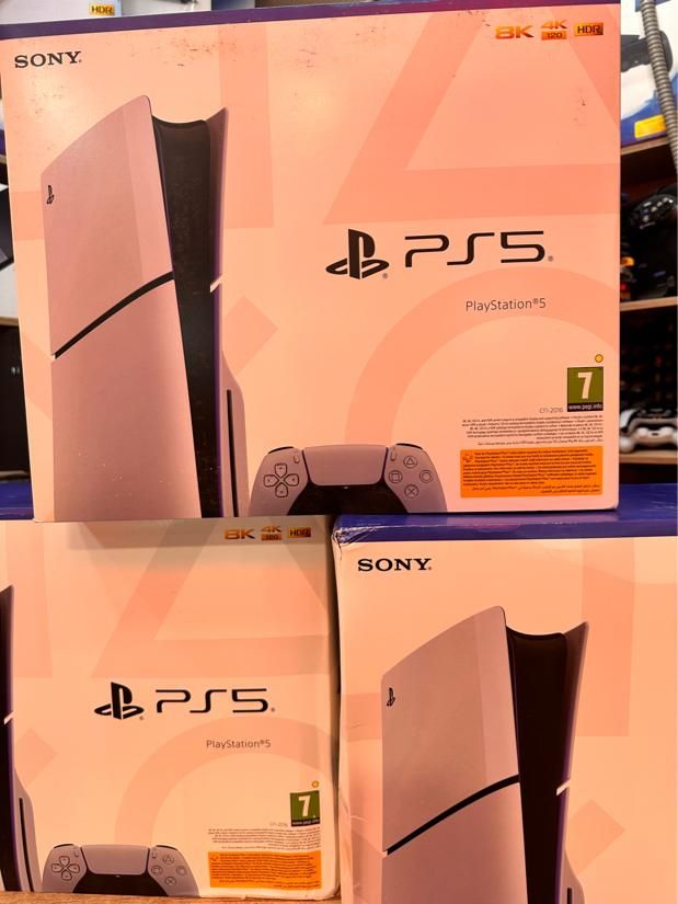 ps5 Slim پی اس فایو اسلیم|کنسول، بازی ویدئویی و آنلاین|قم, چهار مردان|دیوار