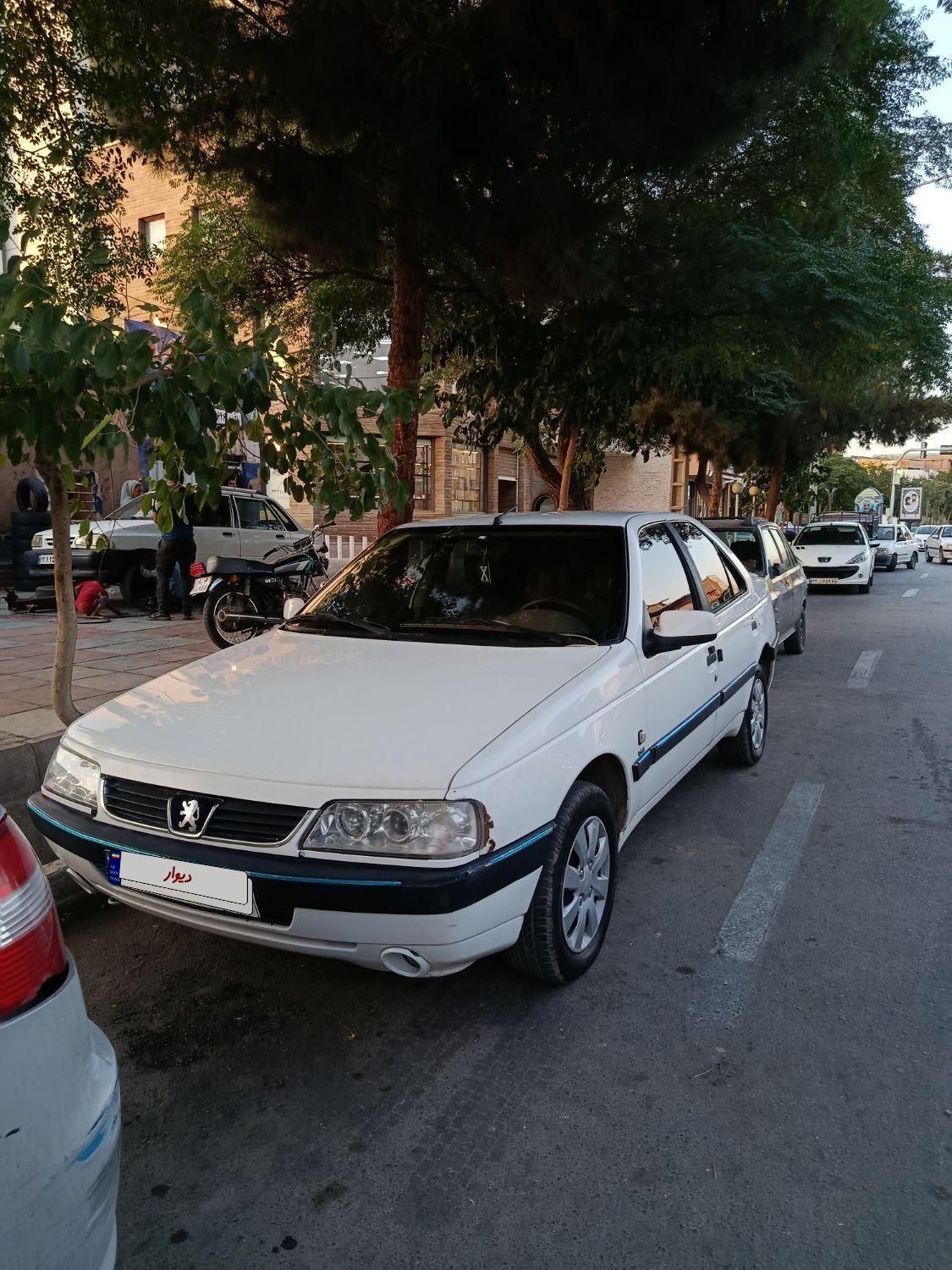 پژو 405 SLX موتورTU5، مدل ۱۳۹۷|خودرو سواری و وانت|کرمان, |دیوار