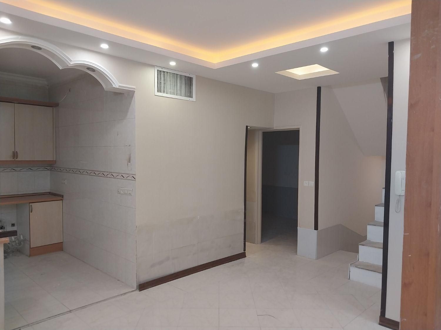 منزل ویلایی ۱۶۰متری شیک خ رباط|فروش خانه و ویلا|اصفهان, کساره|دیوار