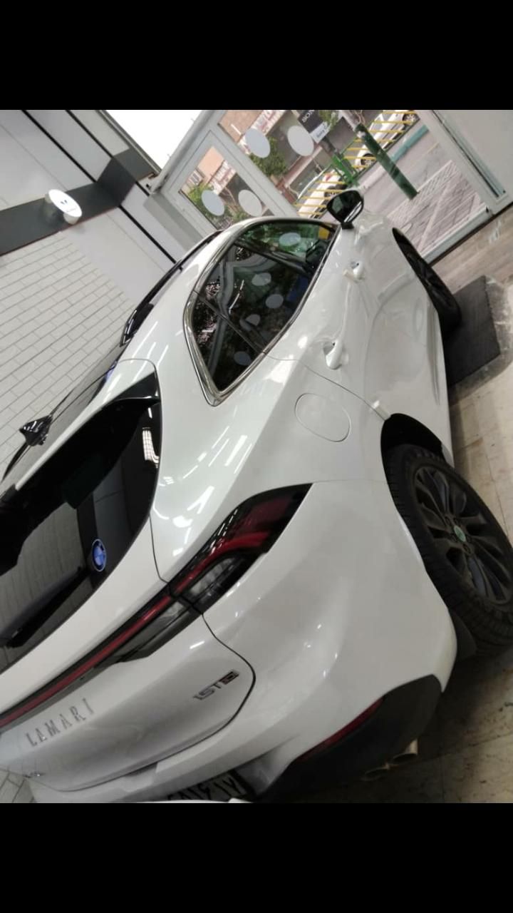 لاماریکله غازی سفید مشکی/تیتانیوم۴۰۳|خودرو سواری و وانت|تهران, صادقیه|دیوار