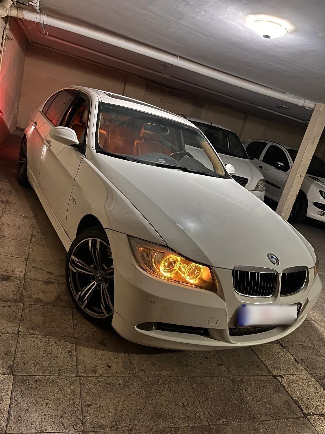 بی ام و ۳۲۰ بی‌ام‌و سری 3 سدان 330i،  مدل ۲۰۰۷|خودرو سواری و وانت|تهران, دانشگاه علم و صنعت|دیوار