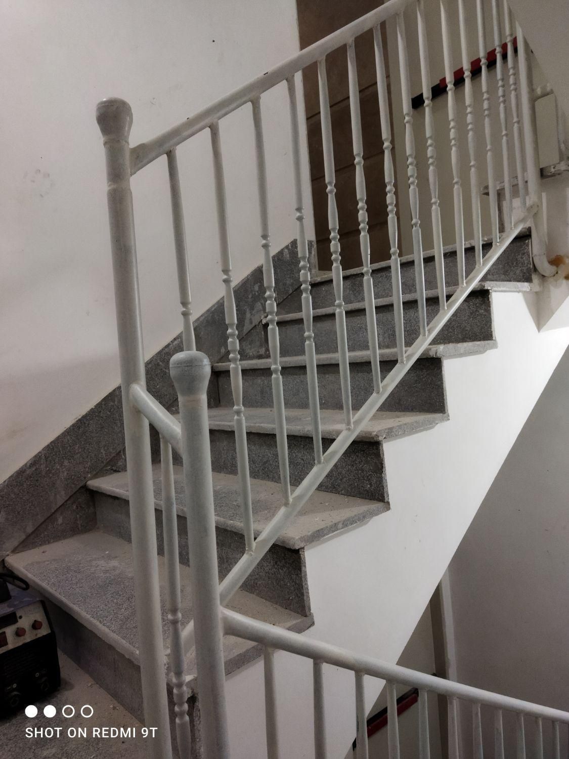 درب اکاردیونی ،حفاظ پنجره، محافظ اپارتمان|مصالح و تجهیزات ساختمان|مشهد, الهیه|دیوار