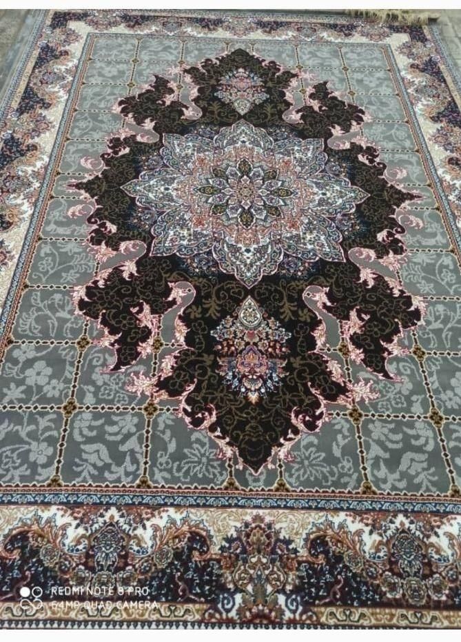 چند تخته فرش ۹ متری طرح ۷۰۰ شانه آکبند و نو|فرش|شهریار, |دیوار